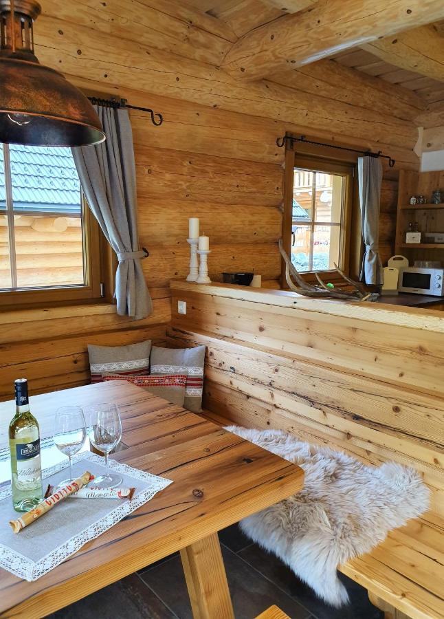 Almzauber Chalets - Haus Enzian Inkl Infrarotliegen Хохриндл Екстериор снимка